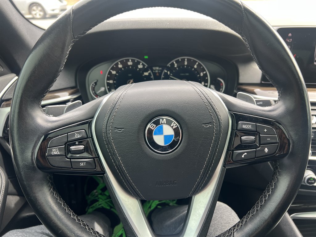 2019 BMW 5 Series - $21,995