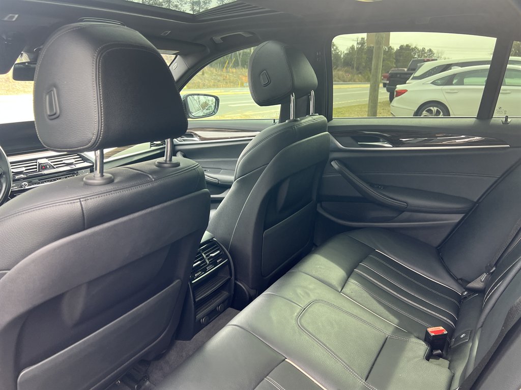2019 BMW 5 Series - $21,995