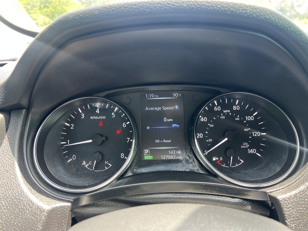 2017 Nissan Rogue - $12,995