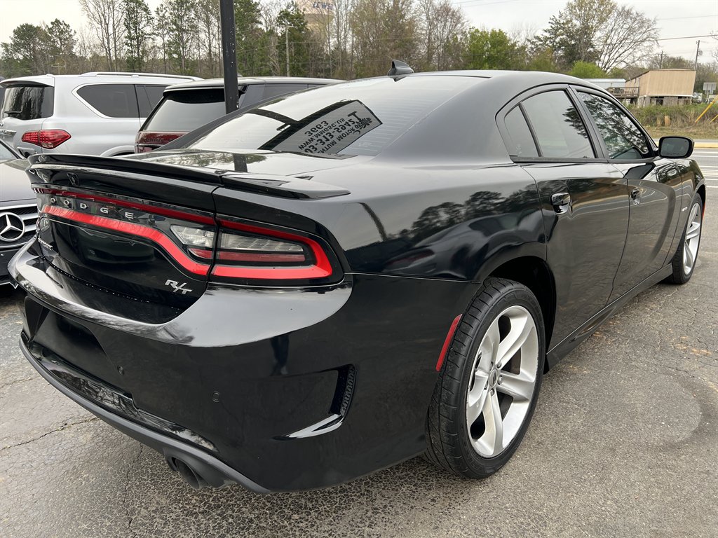 2018 Dodge Charger - $21,995