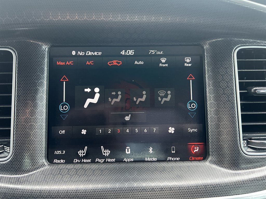 2018 Dodge Charger - $21,995