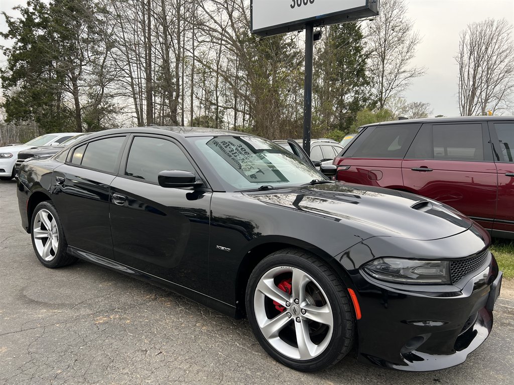2018 Dodge Charger - $21,995