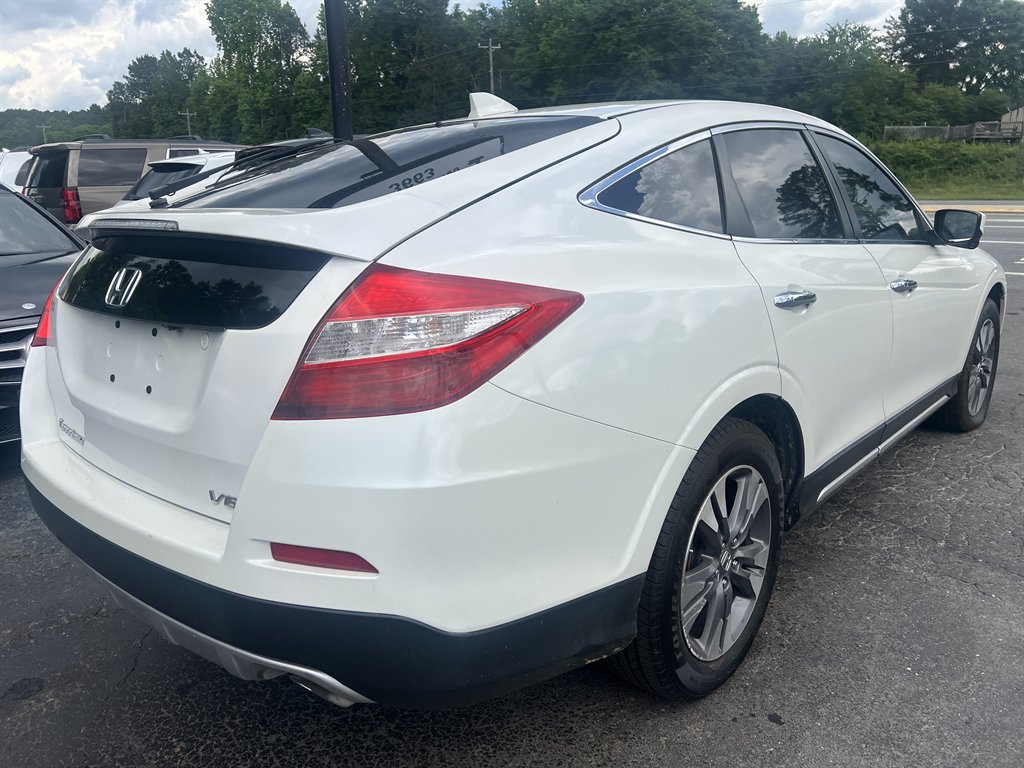 2014 Honda Crosstour - $13,995