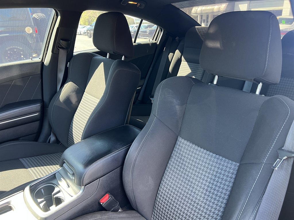 2020 Dodge Charger - $24,995