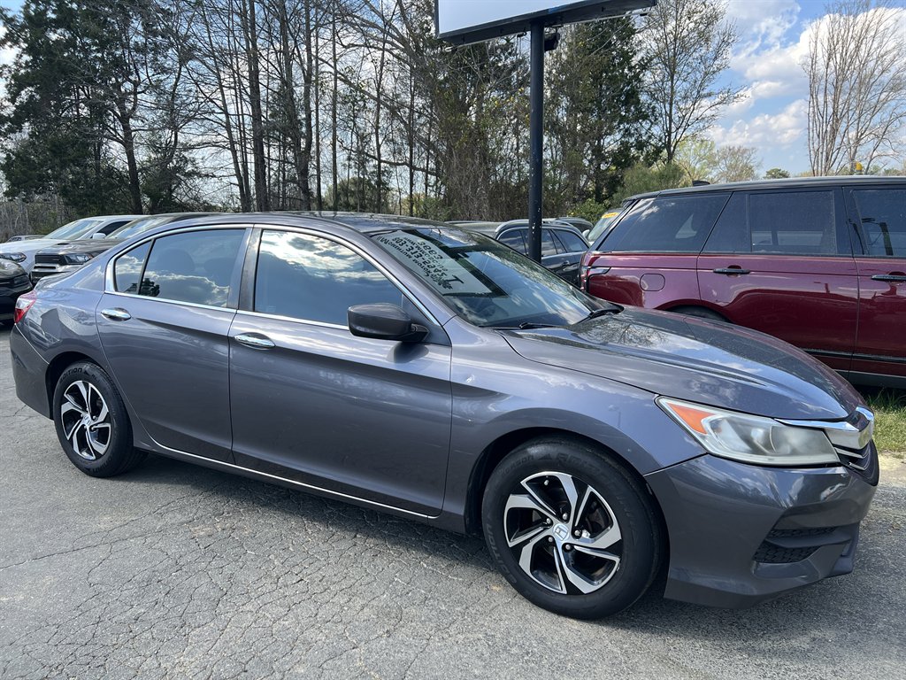 2017 Honda Accord - $14,995