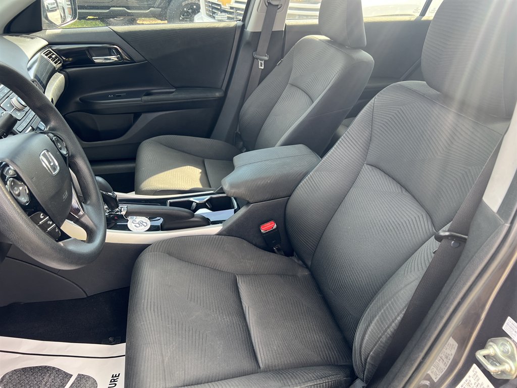 2017 Honda Accord - $14,995