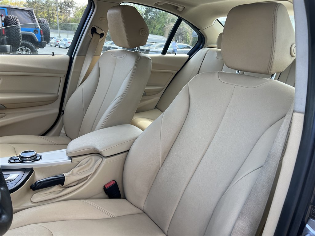 2014 BMW 320i - $10,995