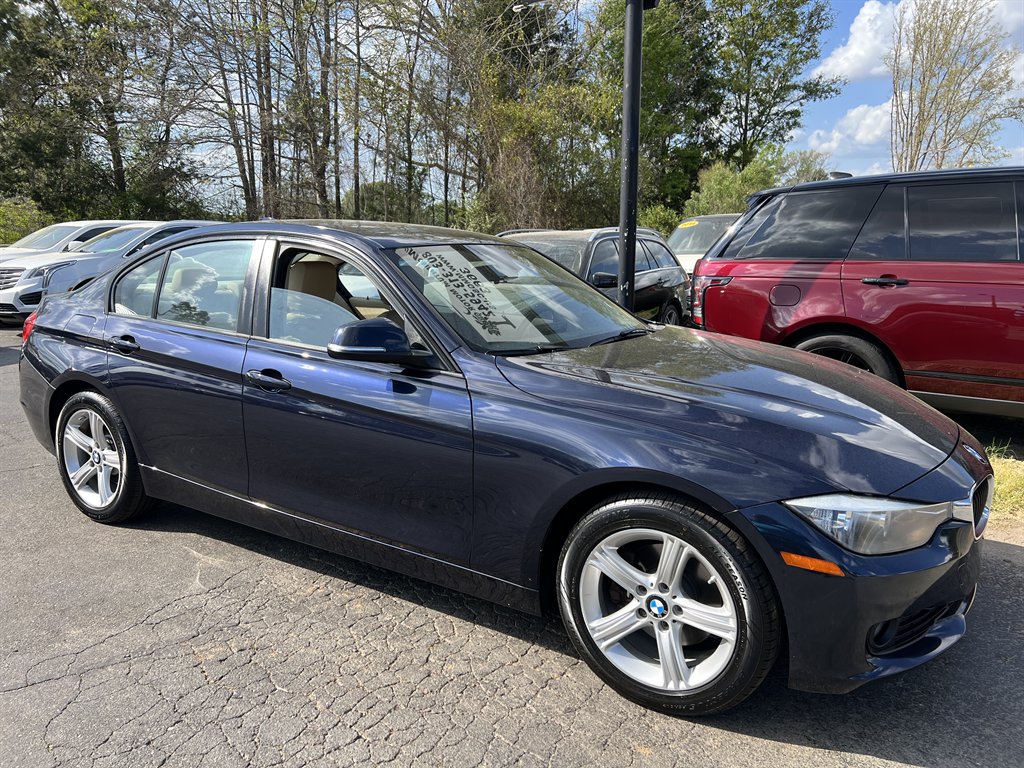 2014 BMW 320i - $10,995