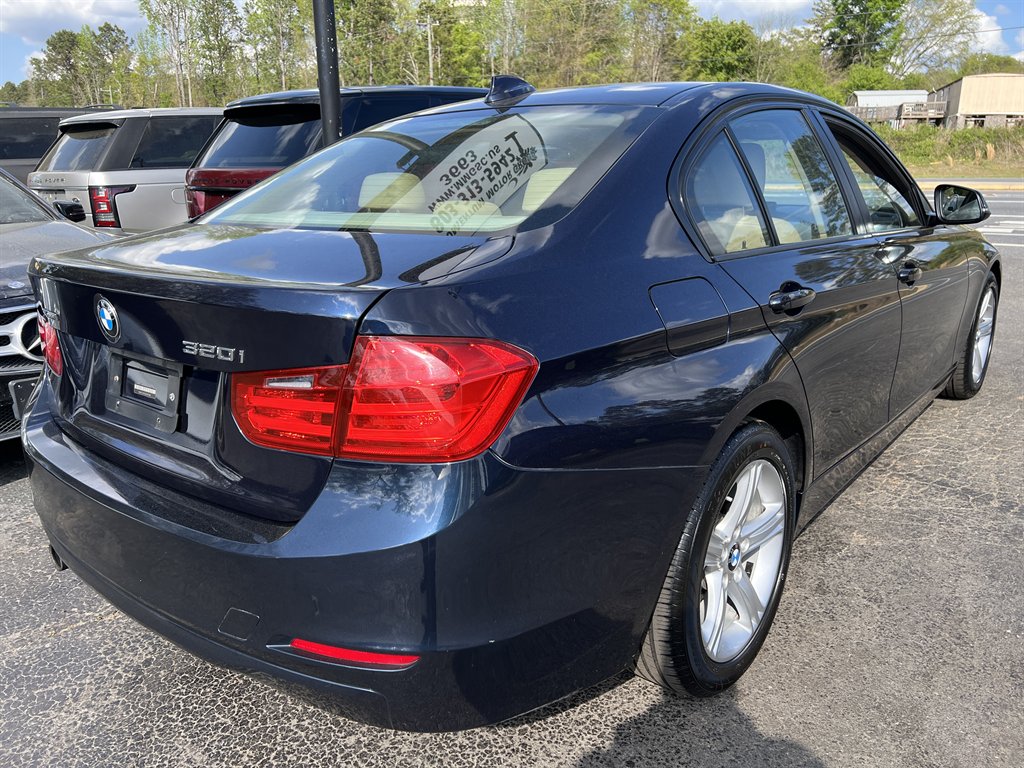 2014 BMW 320i - $10,995
