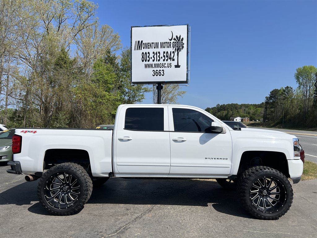 2017 Chevrolet Silverado 1500 - $24,995