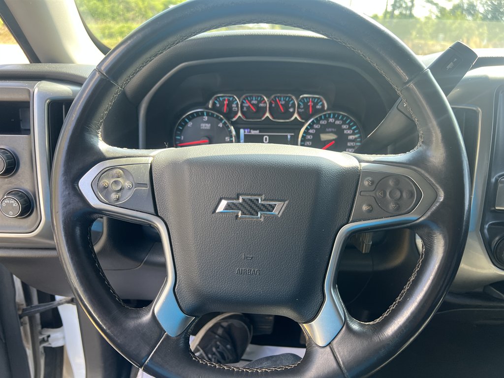 2017 Chevrolet Silverado 1500 - $24,995