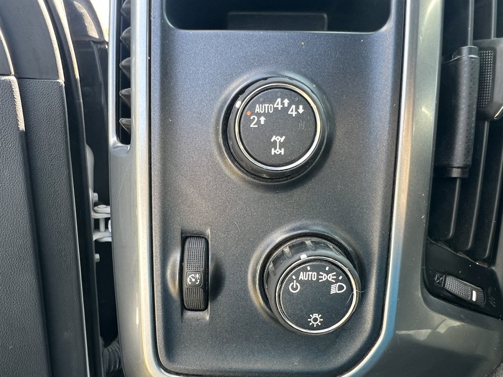 2017 Chevrolet Silverado 1500 - $24,995