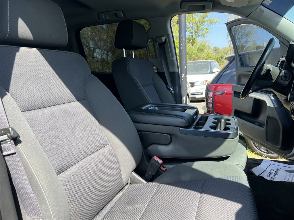 2017 Chevrolet Silverado 1500 - $24,995