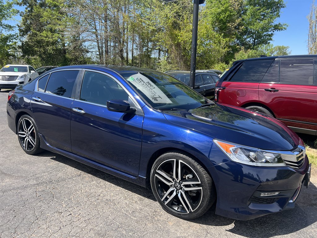2016 Honda Accord - $17,995