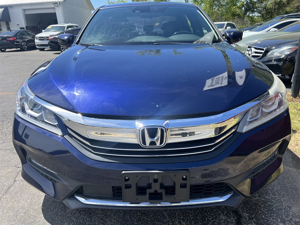 2016 Honda Accord - $17,995