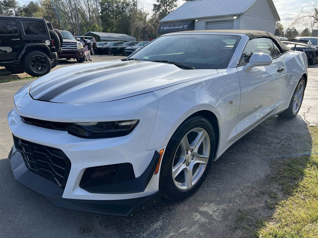 2019 Chevrolet Camaro - $18,995