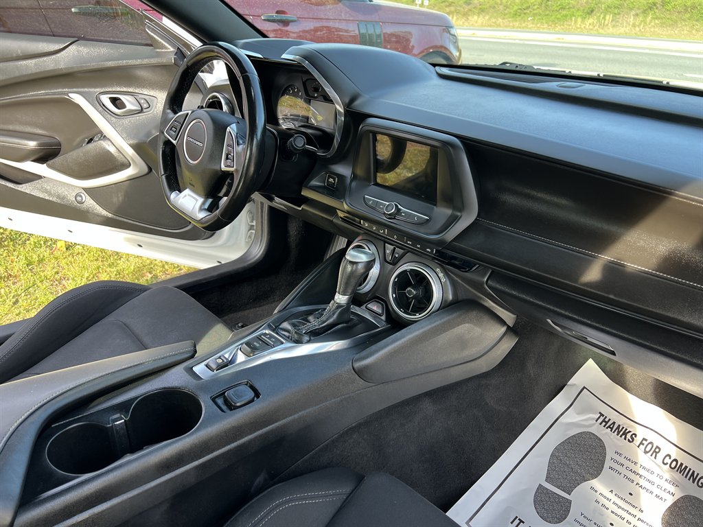 2019 Chevrolet Camaro - $18,995