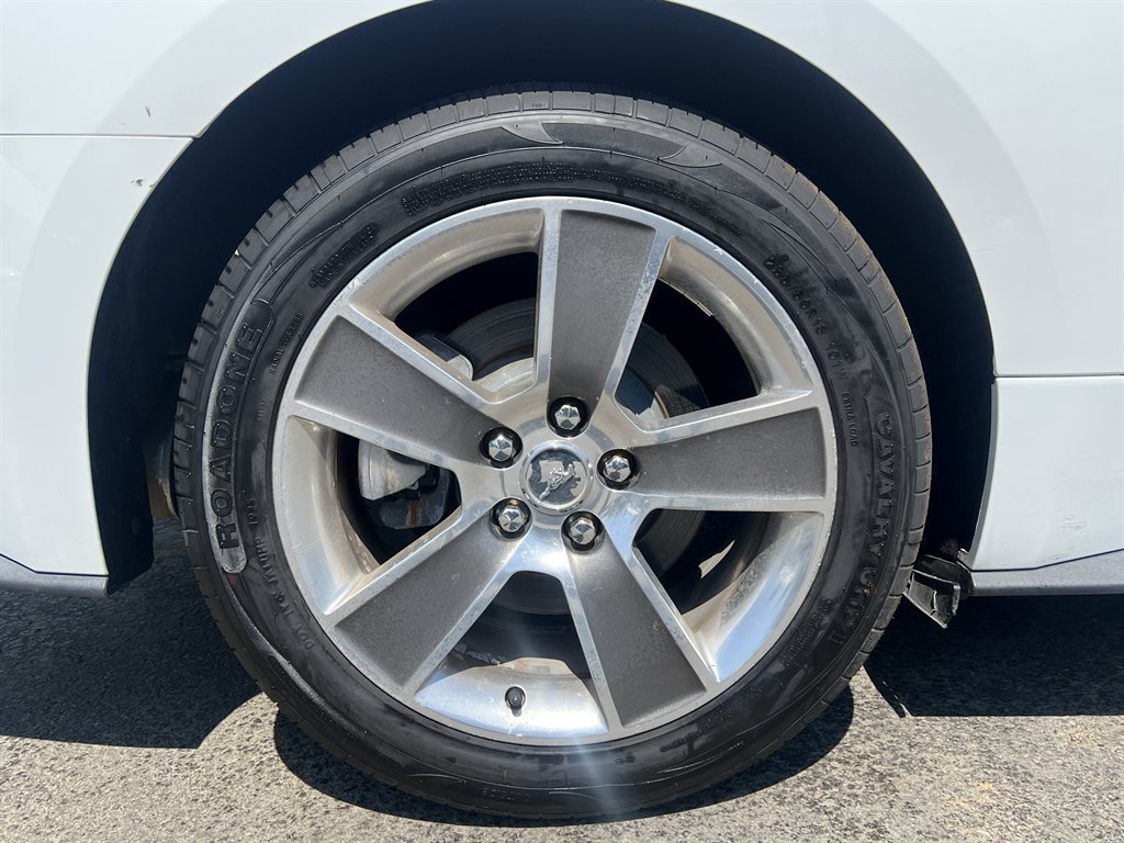 2018 Ford Mustang - $15,995