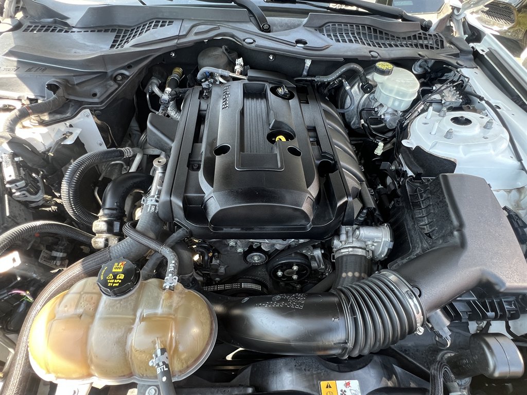 2018 Ford Mustang - $15,995