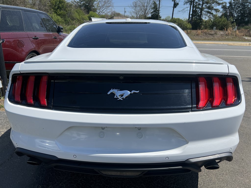 2018 Ford Mustang - $15,995