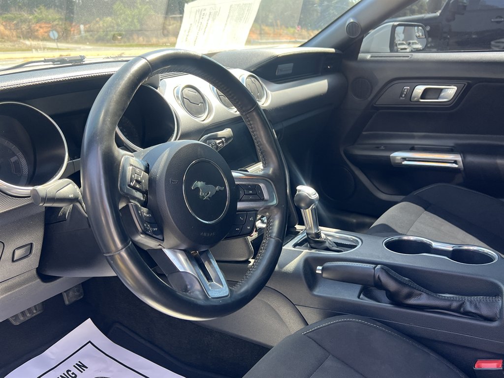 2018 Ford Mustang - $15,995