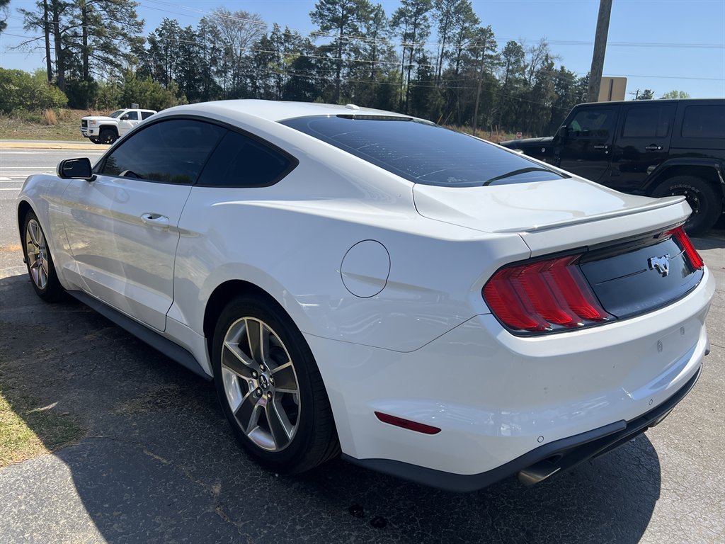 2018 Ford Mustang - $15,995