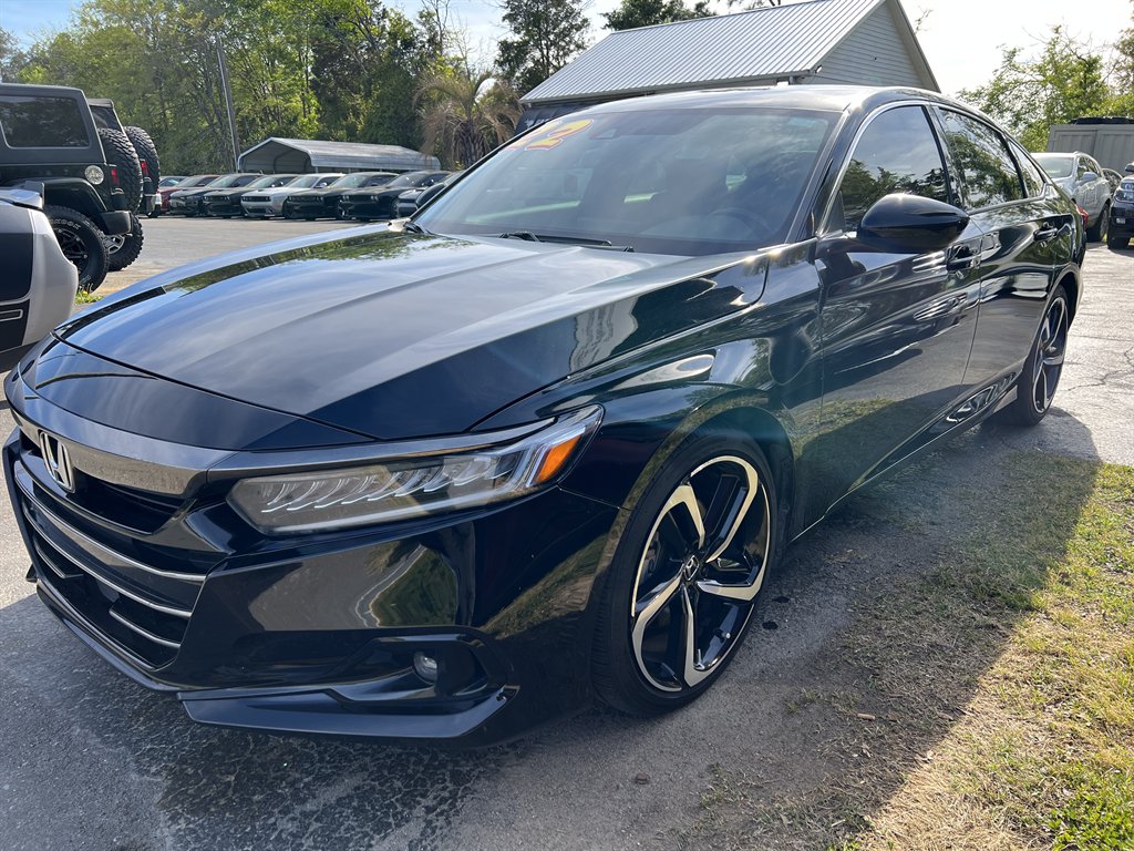 2022 Honda Accord - $22,995