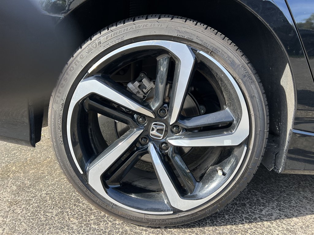 2022 Honda Accord - $22,995