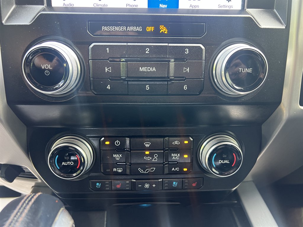 2019 Ford F150 - $27,995