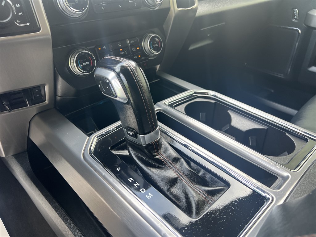 2019 Ford F150 - $27,995