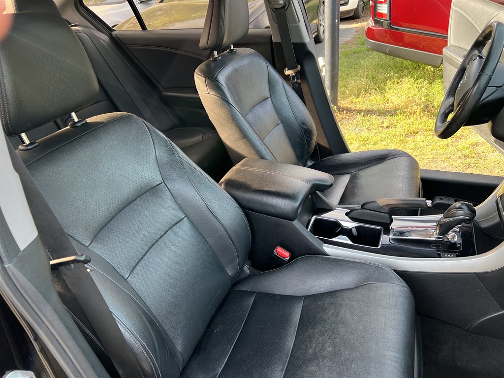 2016 Honda Accord - $15,995