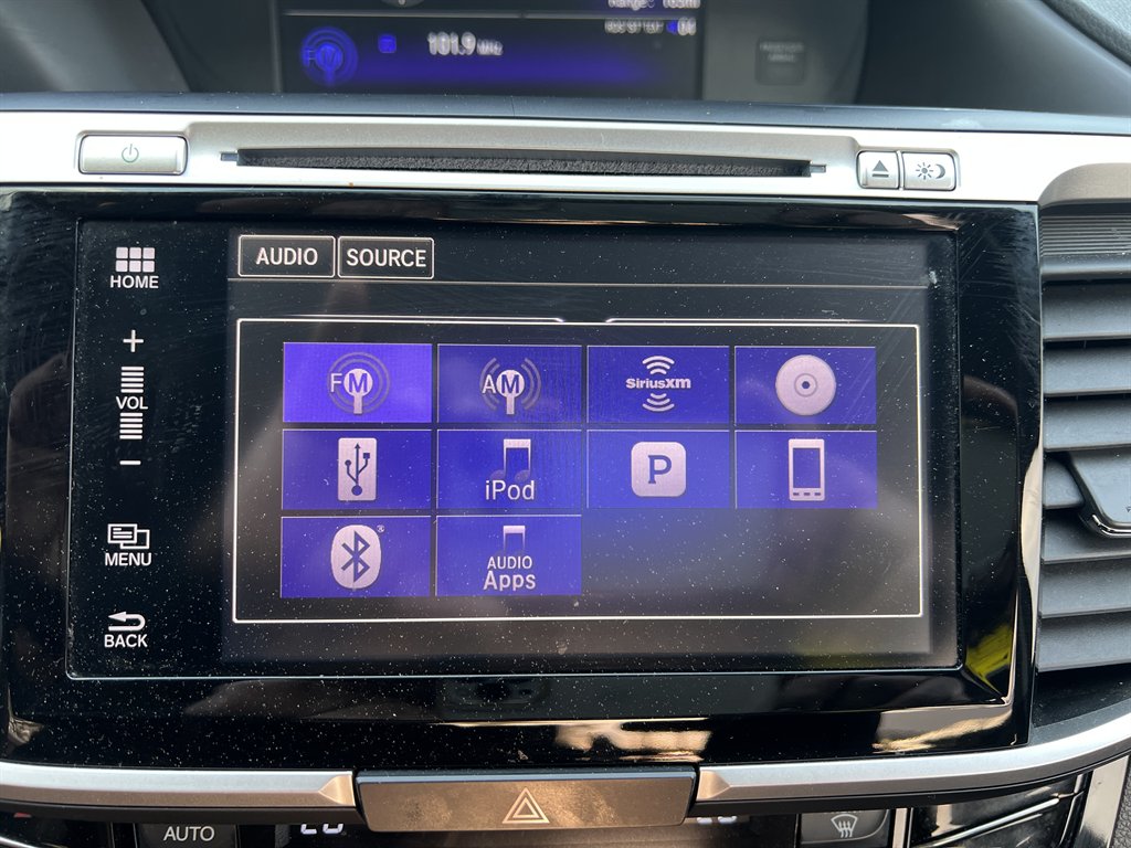 2016 Honda Accord - $15,995