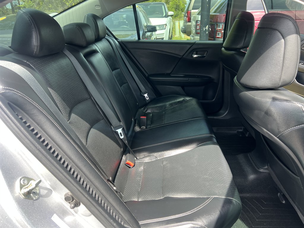 2014 Honda Accord - $17,995