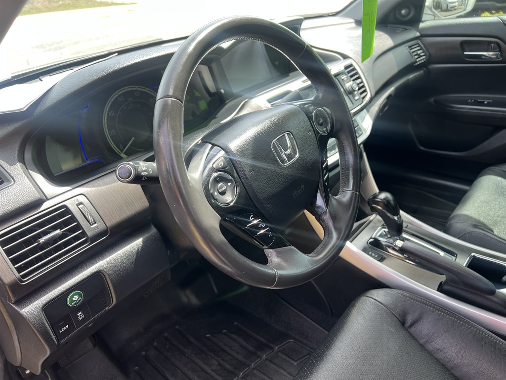 2014 Honda Accord - $17,995