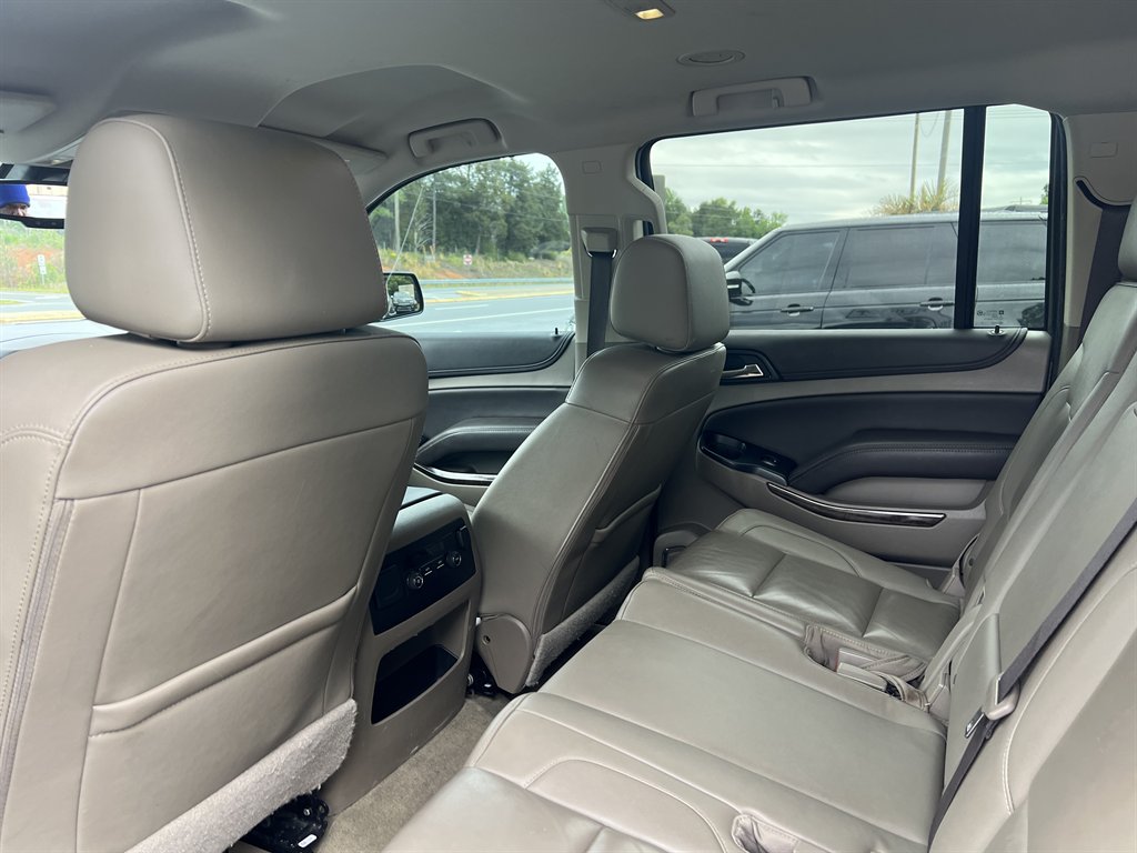 2019 Chevrolet Suburban - $24,995