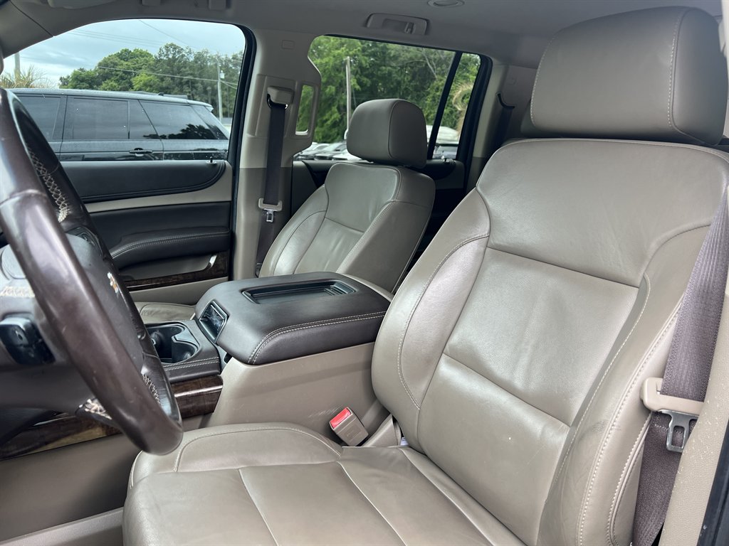 2019 Chevrolet Suburban - $24,995