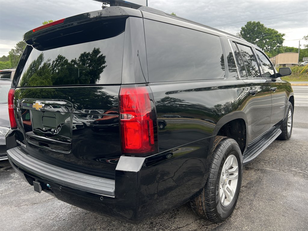 2019 Chevrolet Suburban - $24,995