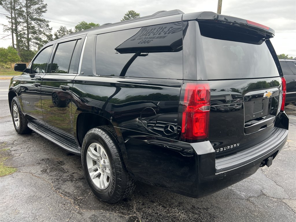 2019 Chevrolet Suburban - $24,995
