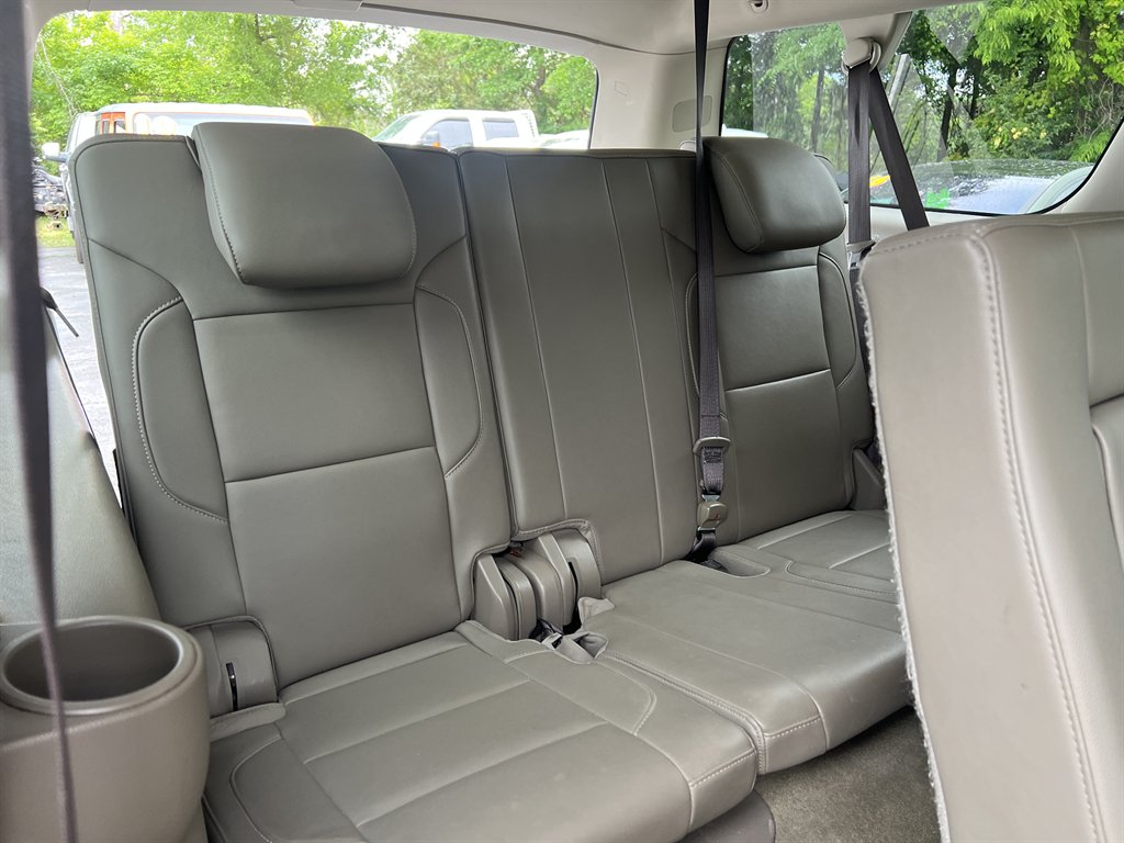 2019 Chevrolet Suburban - $24,995