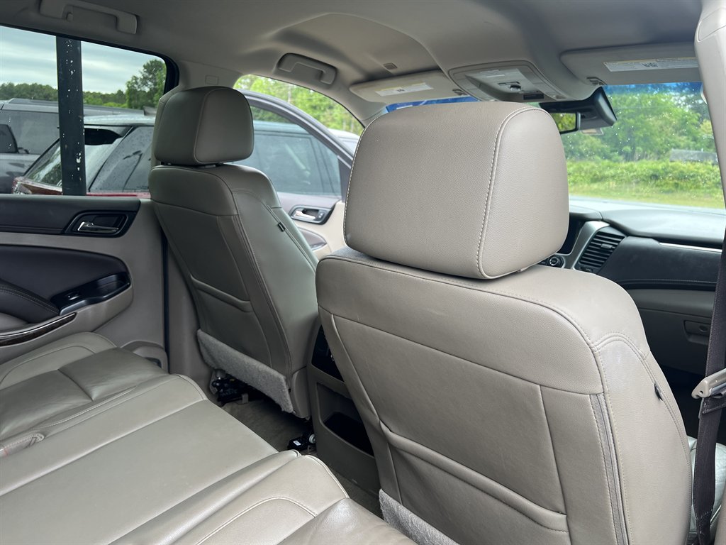 2019 Chevrolet Suburban - $24,995