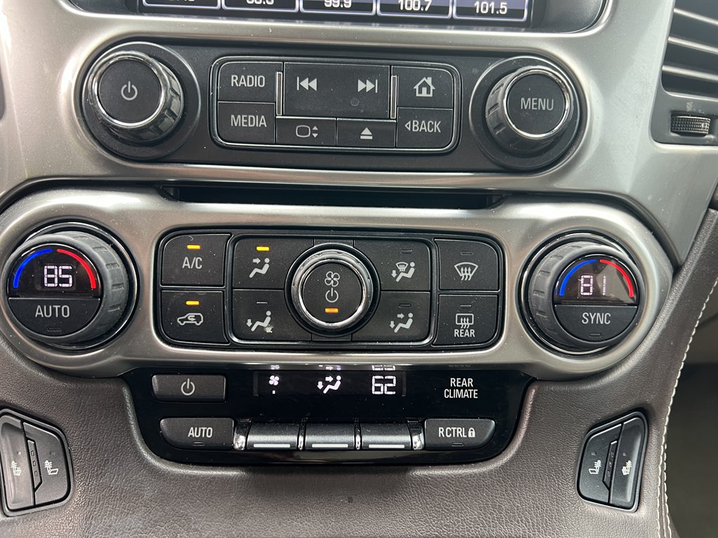 2019 Chevrolet Suburban - $24,995