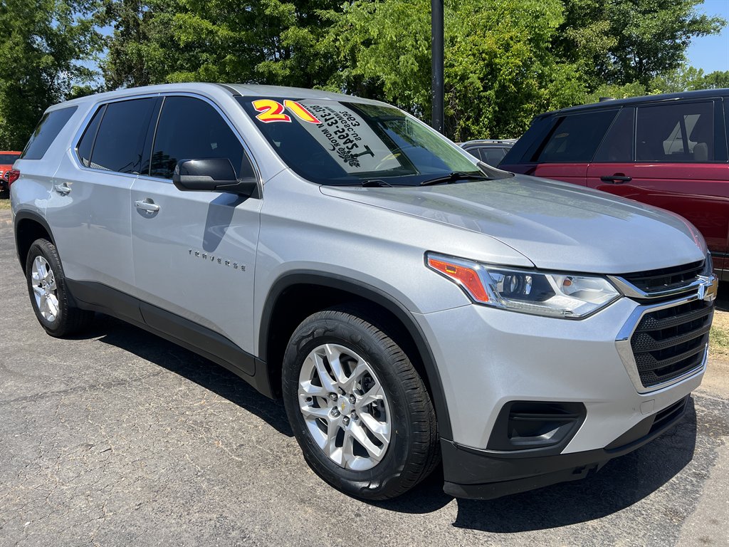 2021 Chevrolet Traverse - $15,995