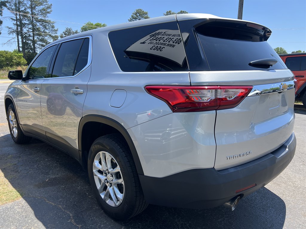 2021 Chevrolet Traverse - $15,995