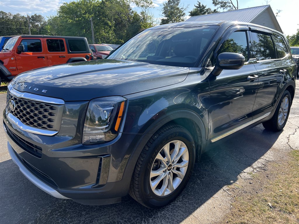 2020 Kia Telluride - $15,995