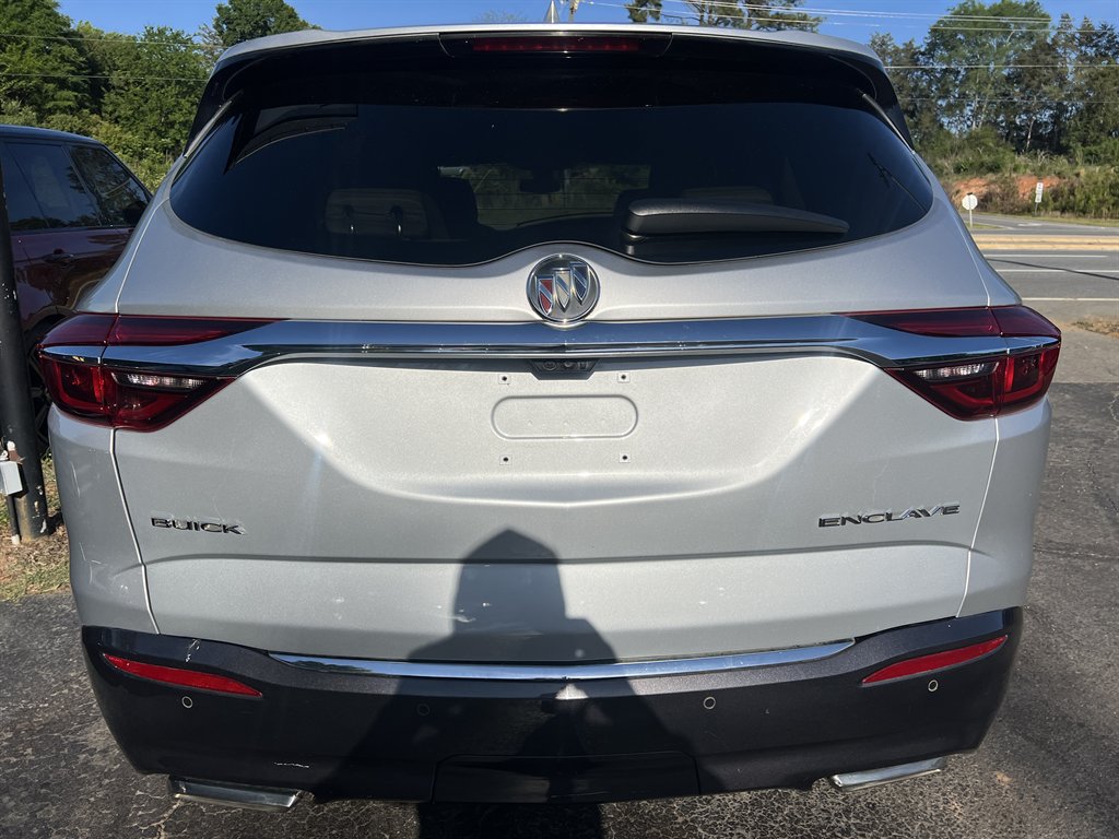 2018 Buick Enclave - $15,500