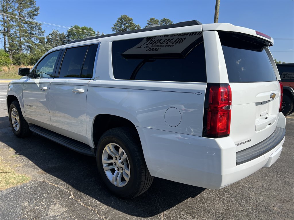 2017 Chevrolet Suburban - $22,600