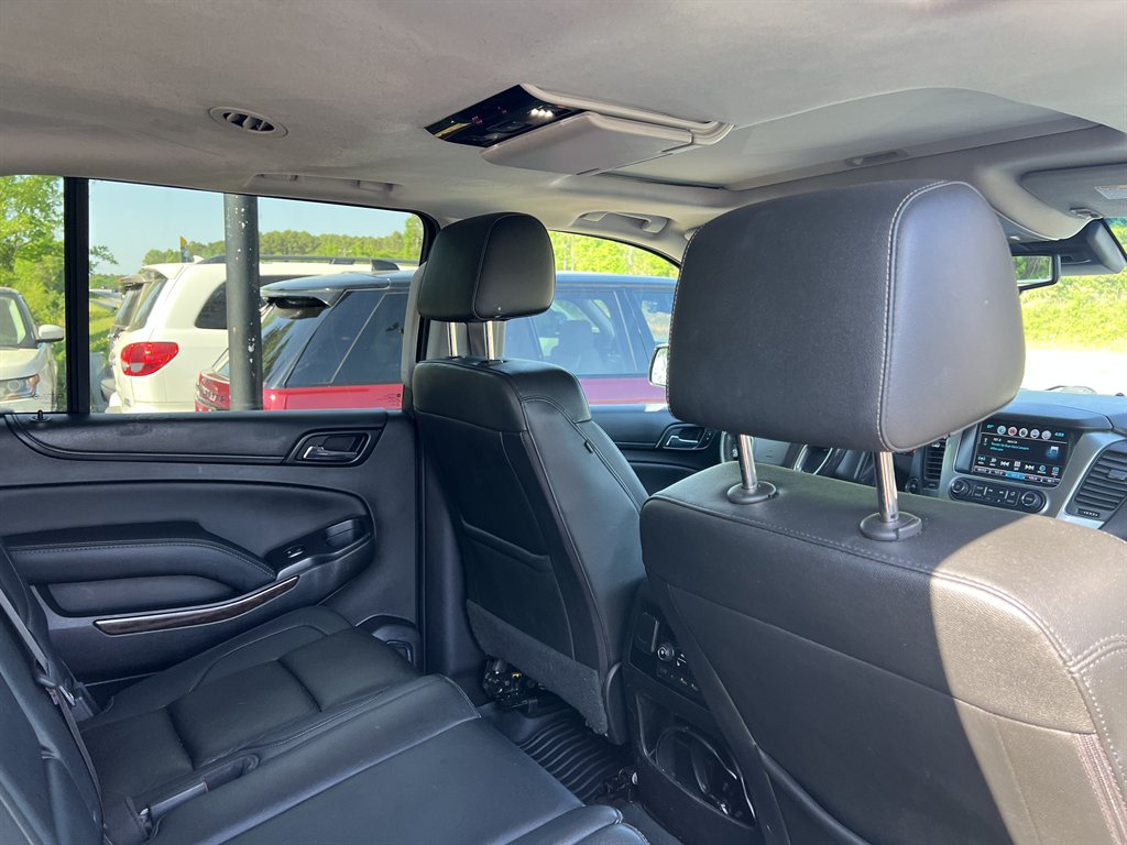 2017 Chevrolet Suburban - $22,600