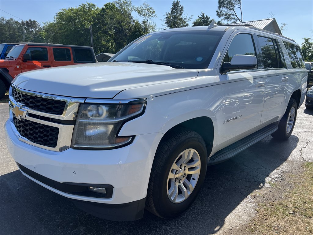 2017 Chevrolet Suburban - $22,600