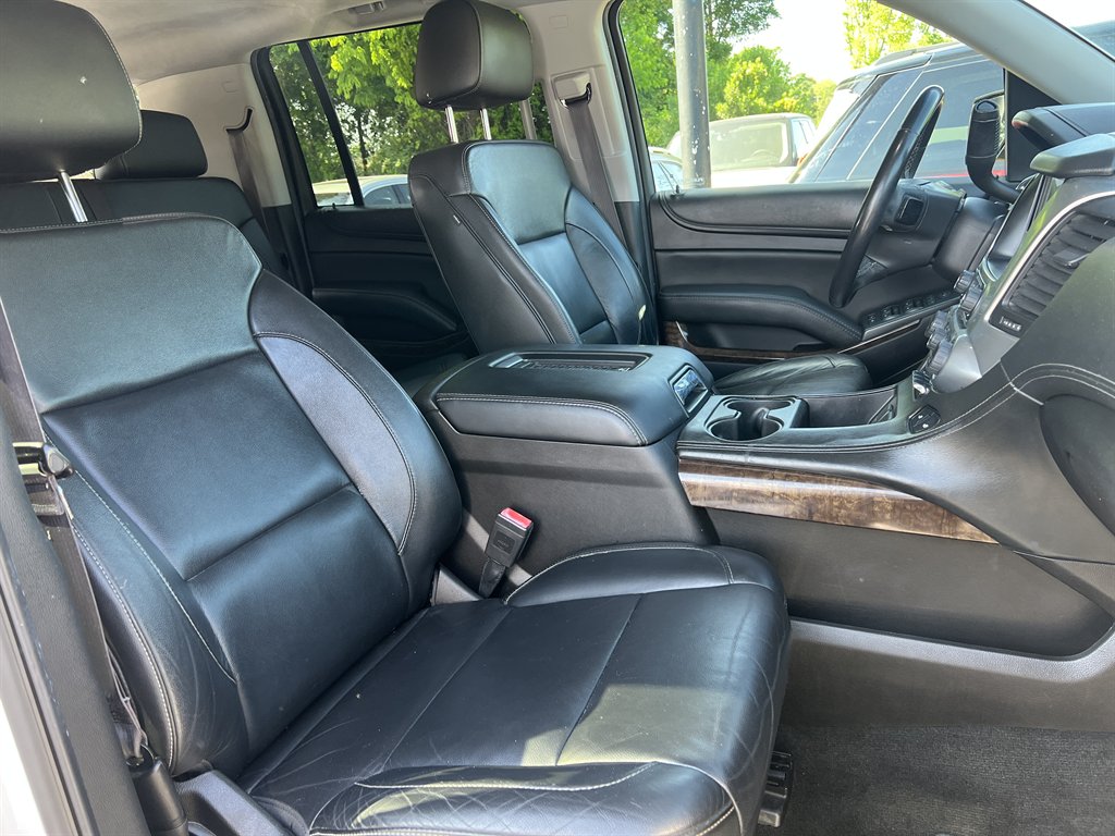 2017 Chevrolet Suburban - $22,600
