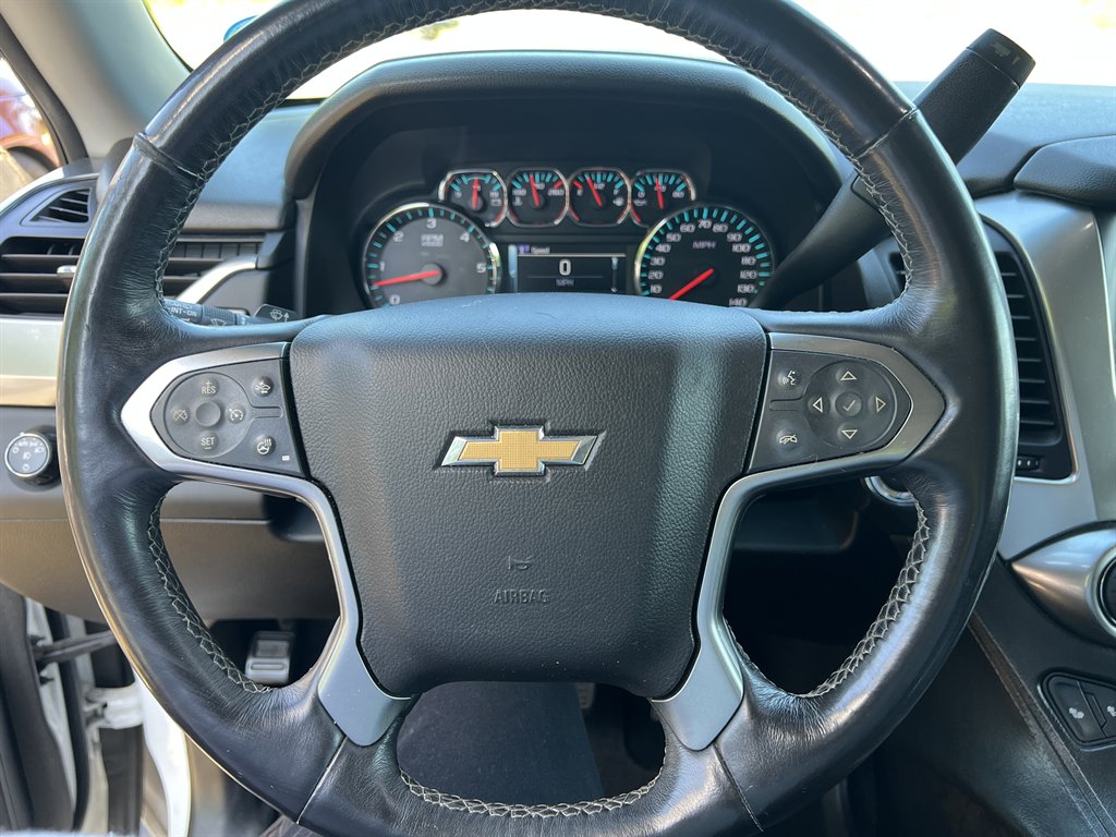 2017 Chevrolet Suburban - $22,600